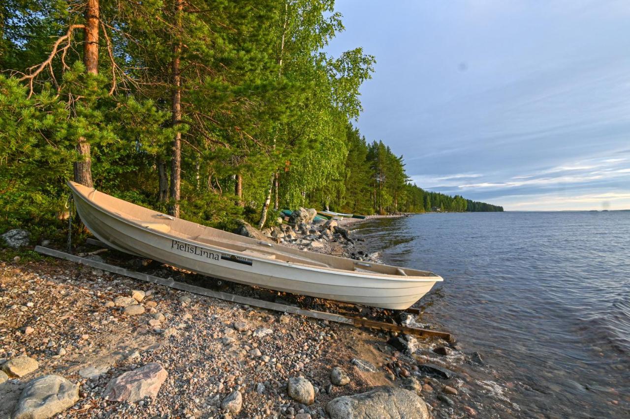 皮里斯里纳别墅 Kolinkylä 外观 照片
