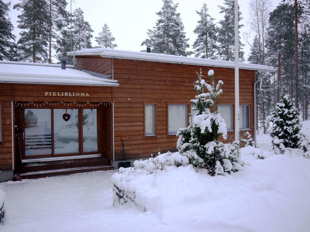 皮里斯里纳别墅 Kolinkylä 外观 照片